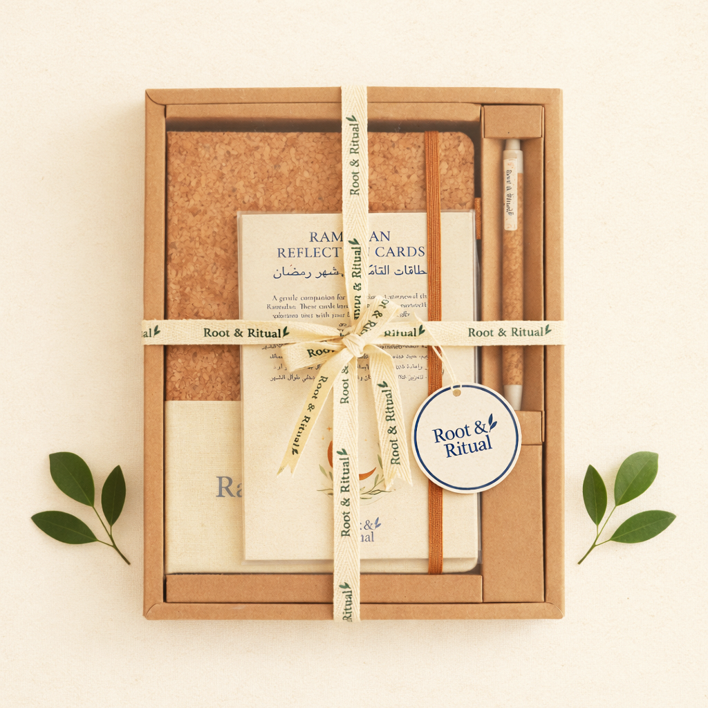 Day & Night Bilingual Ramadan Reflection Journal Kit Bundle : باقة مجموعة دفتر تأملات رمضانية الليل والنهار (بيج وأسود)